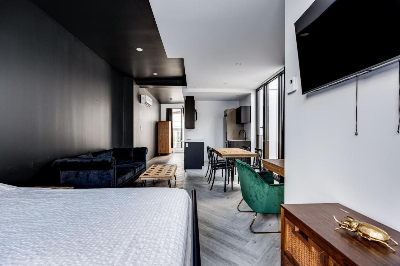 Apartment Le Black & White - Vieux-terrebonne *